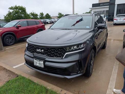 Used 2023 Kia Sorento S w/ Panoramic Sunroof Package FWD image 22