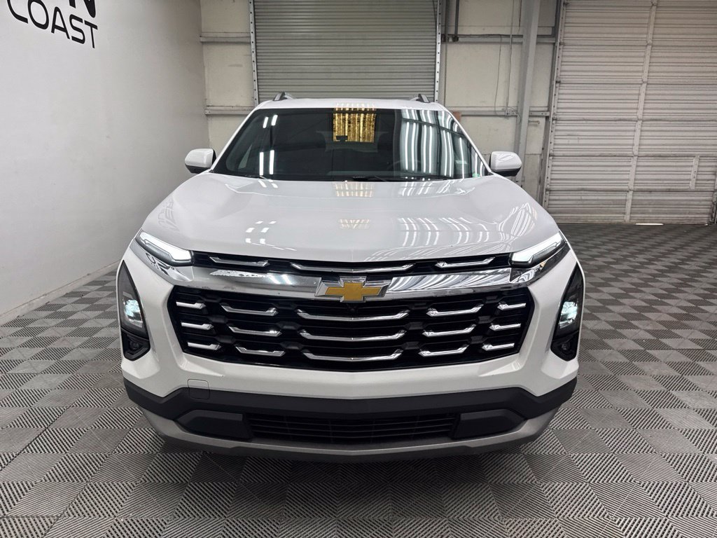 Used 2025 Chevrolet Equinox LT w/ Convenience Package II AWD/4WD image 9