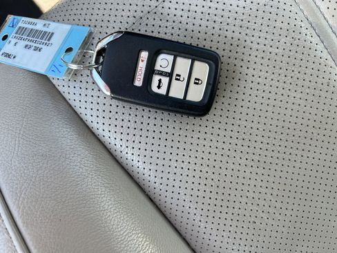 Used 2019 Honda Insight Touring image 36