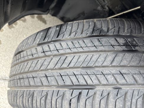 Used 2025 Toyota Corolla LE image 32