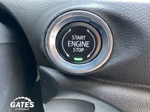 Used 2023 Buick Encore GX Select FWD image 23