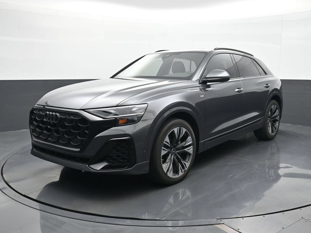 Used 2025 Audi Q8 Premium Plus AWD/4WD image 1