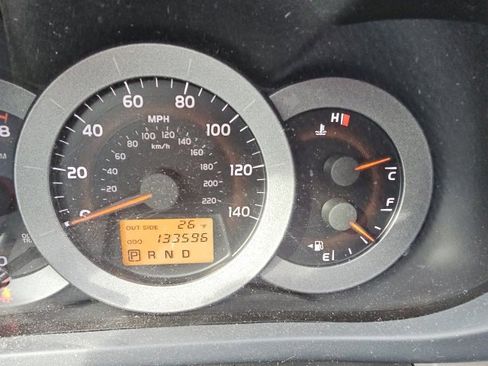 Used 2007 Toyota RAV4 4WD image 9