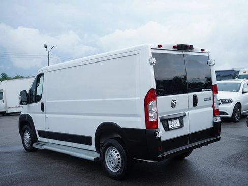 Used 2025 RAM ProMaster 2500 w/ U-Haul Equipment Group FWD image 7