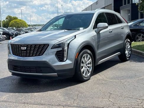 Used 2023 Cadillac XT4 Premium Luxury FWD image 4