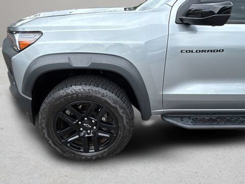Used 2024 Chevrolet Colorado Trail Boss w/ Technology Package AWD/4WD image 34