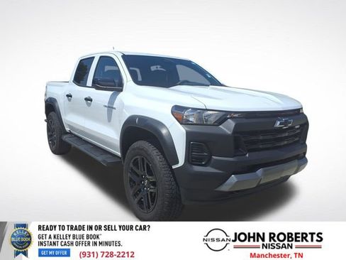 Used 2024 Chevrolet Colorado Trail Boss w/ Advanced Trailering Package AWD/4WD image 1