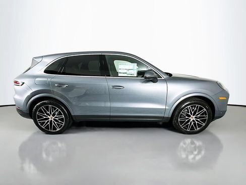 New 2026 Porsche Cayenne AWD/4WD image 8