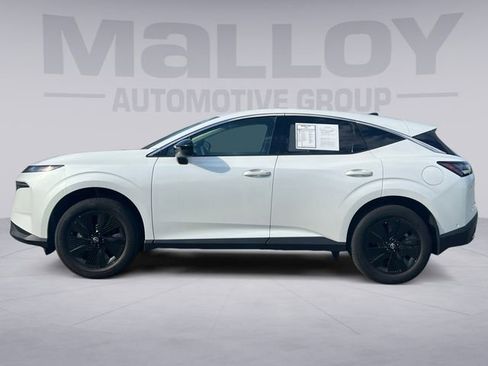 Used 2025 Nissan Murano SV image 2