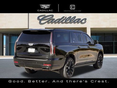 Certified 2026 Cadillac Escalade ESV Platinum Sport w/ LPO, ONYX Package AWD/4WD image 3