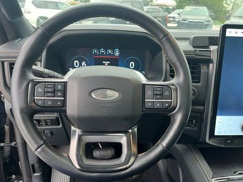 Used 2024 Ford Expedition Max Platinum image 21