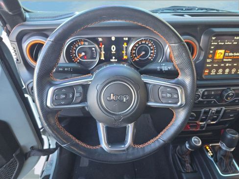 Used 2023 Jeep Gladiator Mojave w/ LED Lighting Group image 14