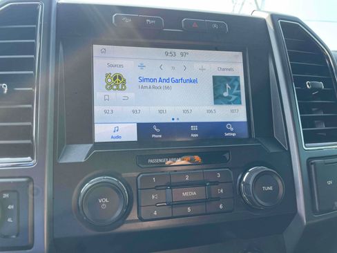 Used 2019 Ford F150 XLT w/ Equipment Group 302A Luxury AWD/4WD image 16