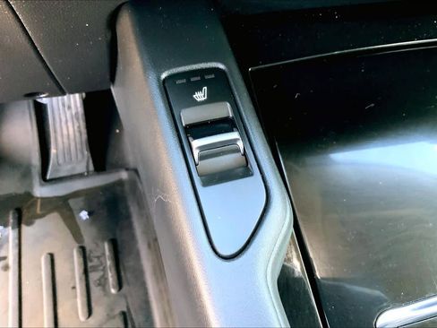 Used 2022 Kia Telluride S image 31