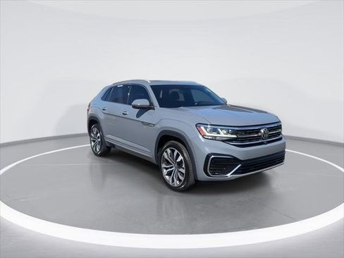 Certified 2022 Volkswagen Atlas Cross Sport SEL Premium R-Line AWD/4WD image 2