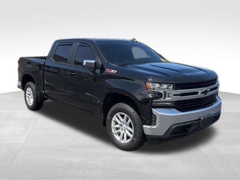 Used 2022 Chevrolet Silverado 1500 LT w/ Z71 Off-Road Package AWD/4WD image 7