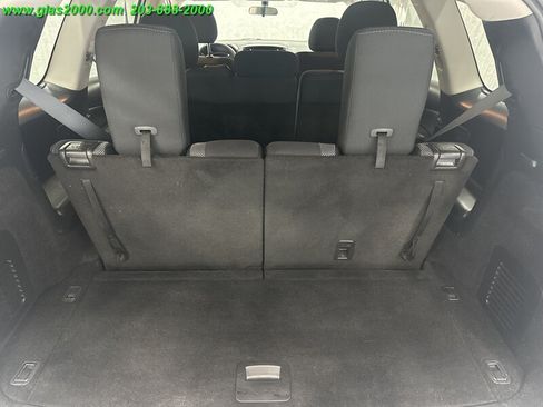 Used 2020 Nissan Pathfinder S AWD/4WD image 15