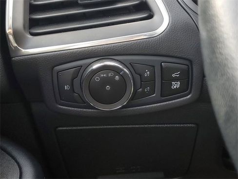 Certified 2023 Ford Edge Titanium image 14