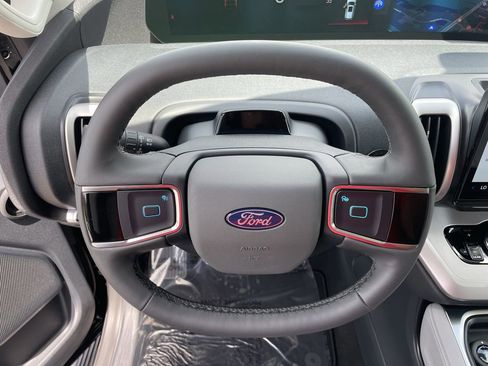 New 2026 Ford Expedition Max Active RWD image 31