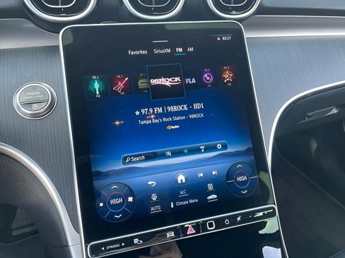 Used 2024 Mercedes-Benz C 300 Sedan image 21