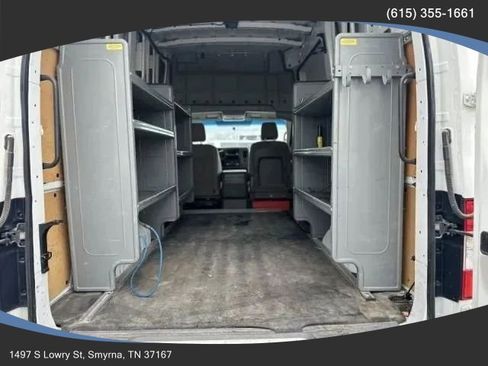 Used 2018 Nissan NV 2500 SV RWD image 11