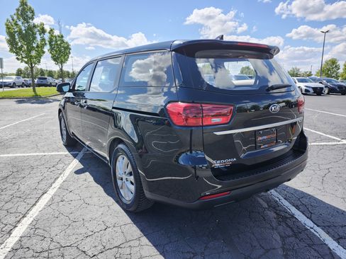 Used 2020 Kia Sedona L FWD image 13