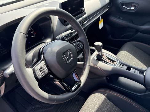 Used 2024 Honda HR-V Sport image 10