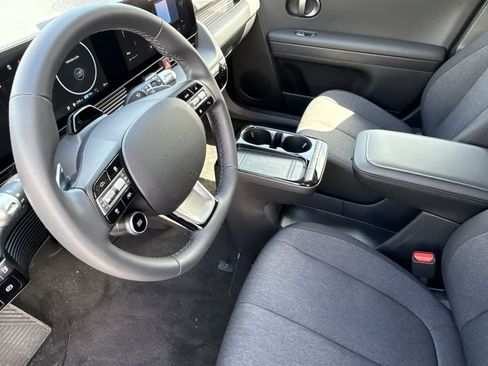 New 2025 Hyundai Ioniq 5 SE RWD image 13