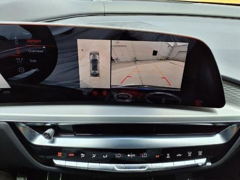 New 2026 Cadillac Lyriq V image 17