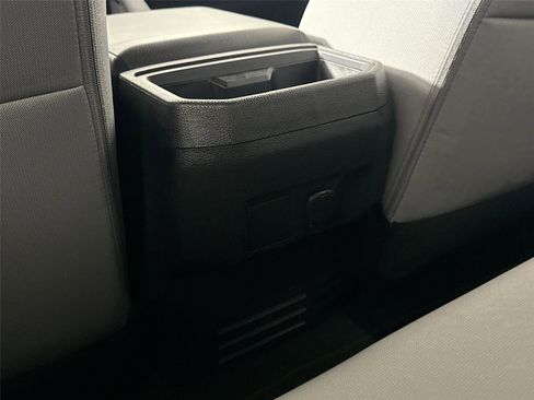 Certified 2025 Toyota Tacoma SR5 image 34