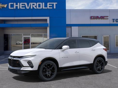 New 2025 Chevrolet Blazer RS w/ Driver Confidence II Package image 2