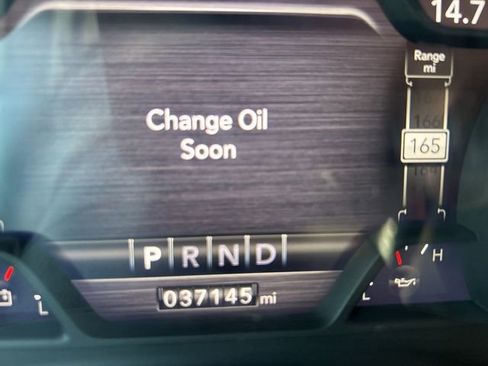 Used 2023 RAM 1500 Laramie image 12