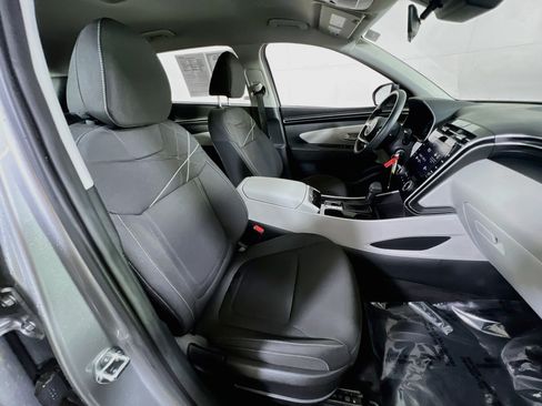 Used 2023 Hyundai Tucson SE AWD/4WD image 25