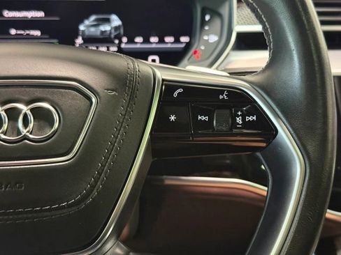 Used 2020 Audi S8 L AWD/4WD image 16