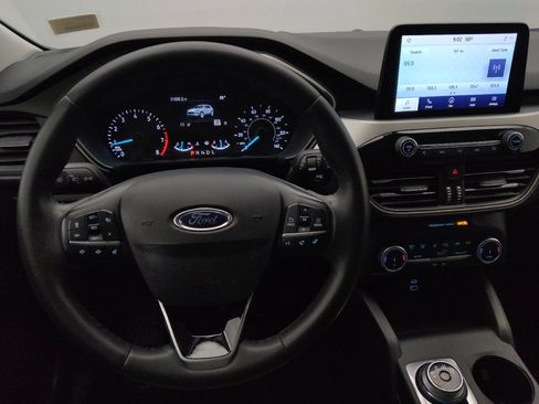 Used 2022 Ford Escape SE w/ SE Sport Appearance Package FWD image 22