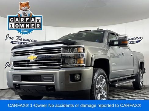 Used 2017 Chevrolet Silverado 2500 High Country AWD/4WD image 2