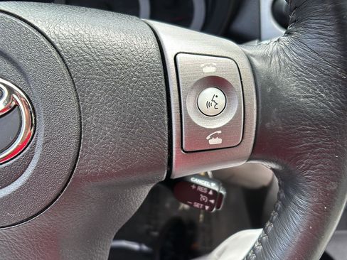 Used 2008 Toyota RAV4 Limited AWD/4WD image 30
