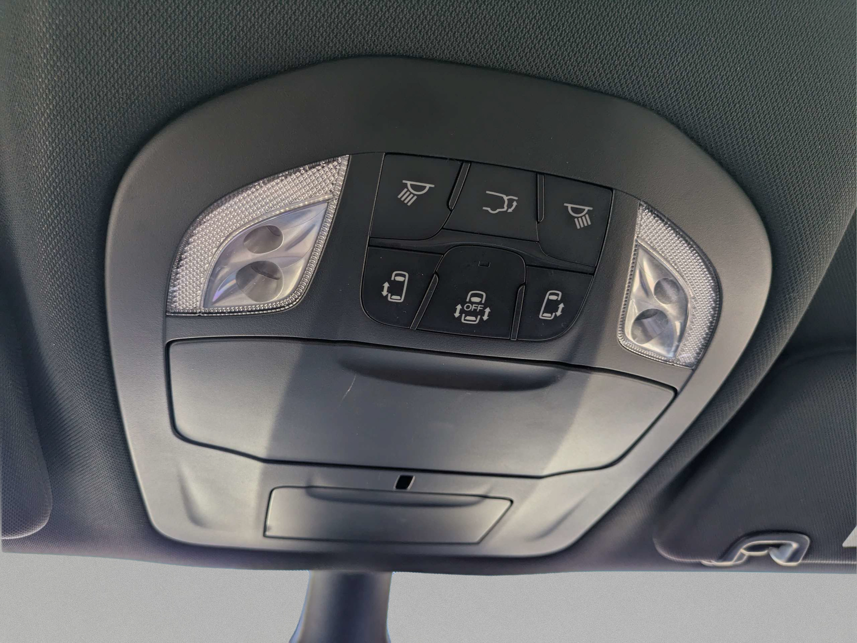 Used 2025 Chrysler Pacifica Select FWD image 20