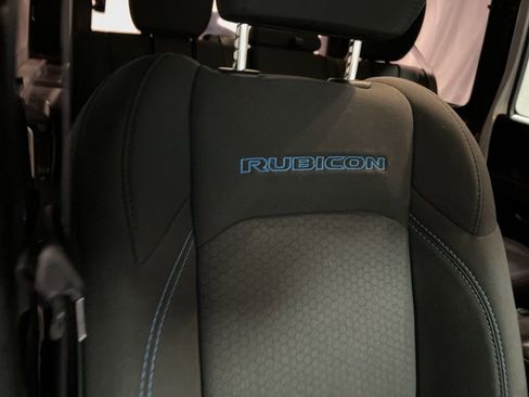 Used 2022 Jeep Wrangler Unlimited Rubicon 4xe image 12