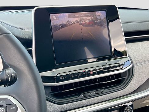 Certified 2022 Jeep Compass Latitude image 13