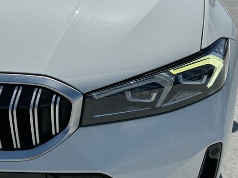 Used 2023 BMW 330i Sedan w/ M Sport Package RWD image 31