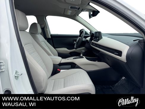 Used 2025 Honda HR-V LX image 14