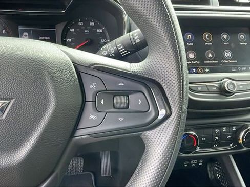 Used 2023 Chevrolet TrailBlazer LT image 23