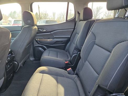 Used 2023 GMC Acadia SLE w/ Driver Convenience Package image 27