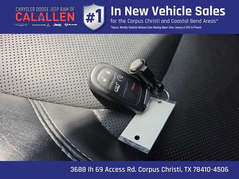 Used 2023 Jeep Cherokee Altitude Lux AWD/4WD image 27