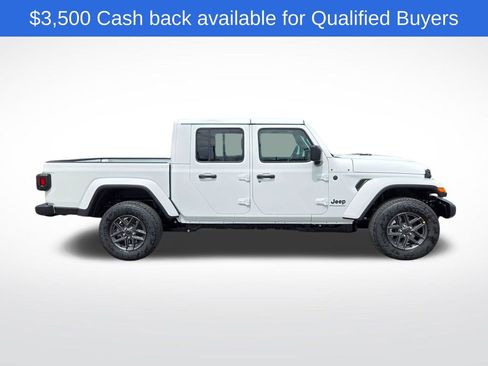 New 2026 Jeep Gladiator Sport AWD/4WD image 2