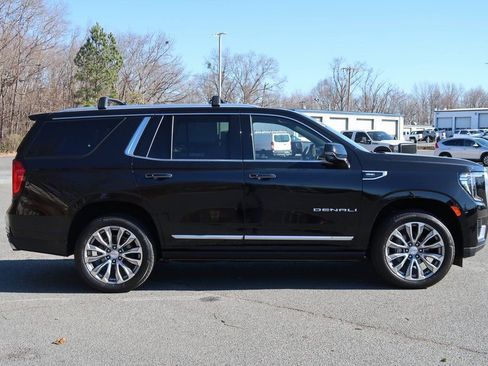 Used 2022 GMC Yukon Denali image 4