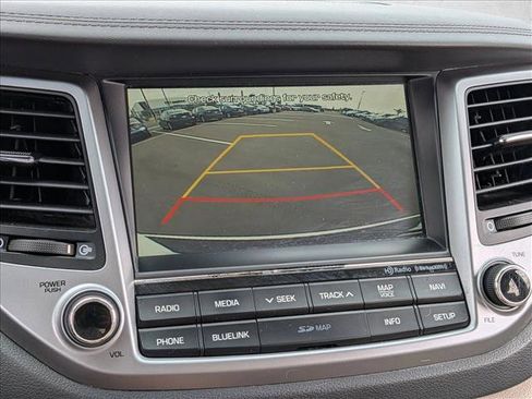 Used 2016 Hyundai Tucson Limited w/ Option Group 03 FWD image 18