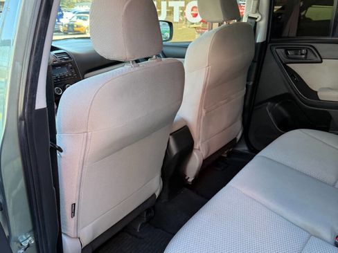 Used 2015 Subaru Forester 2.5i Premium image 15