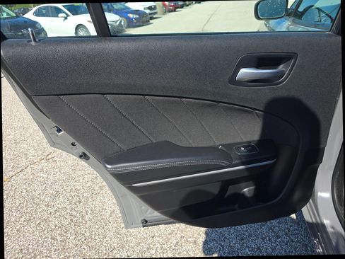 Used 2023 Dodge Charger SXT RWD image 11